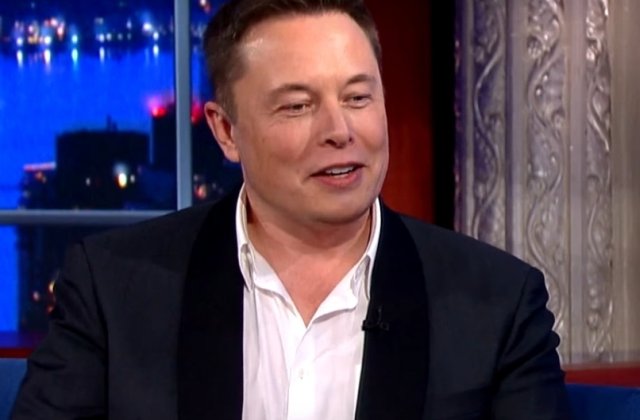 Speologul numit "pedofil" de Elon Musk va solicita consultanta juridica