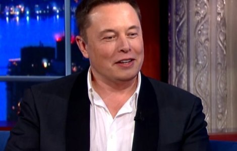 Speologul numit "pedofil" de Elon Musk va solicita consultanta juridica