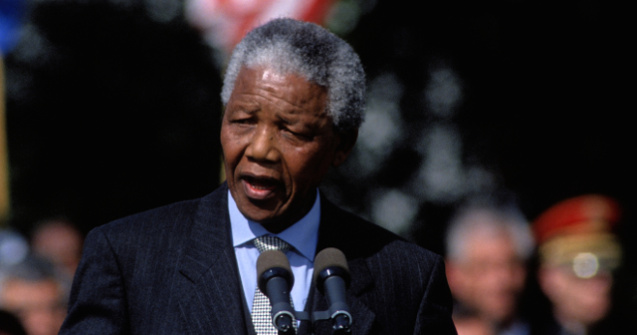 Top  10+1 moduri in care Nelson Mandela a schimbat Africa de Sud