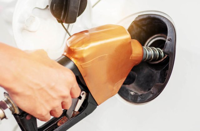 Supraacciza la carburanti ar putea fi eliminata: "Efectul pozitiv ar fi pentru populatie"