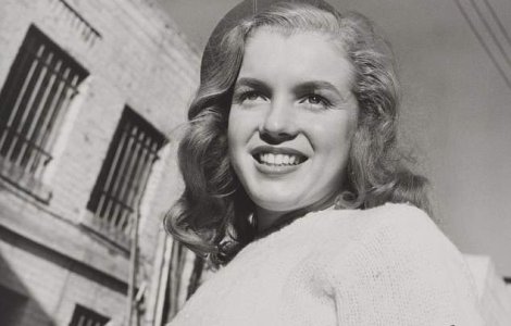 Primele fotografii ale lui Marilyn Monroe, scoase la licitatie