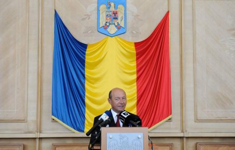 Traian Basescu, acuzat de discriminare