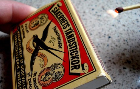 Un fotbalist piroman, arestat pentru ca si-a incendiat casa