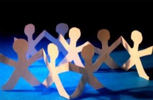 Cati someri numara al doilea trimestru al anului?