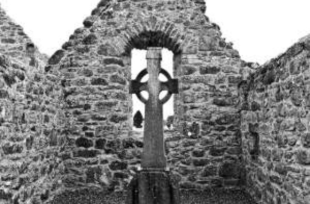 Abuzurile sexuale comise de clerici irlandezi, acte de tortura?