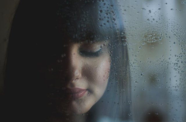 Avertizarea cod galben de instabilitate atmosferica, prelungita pana sambata seara