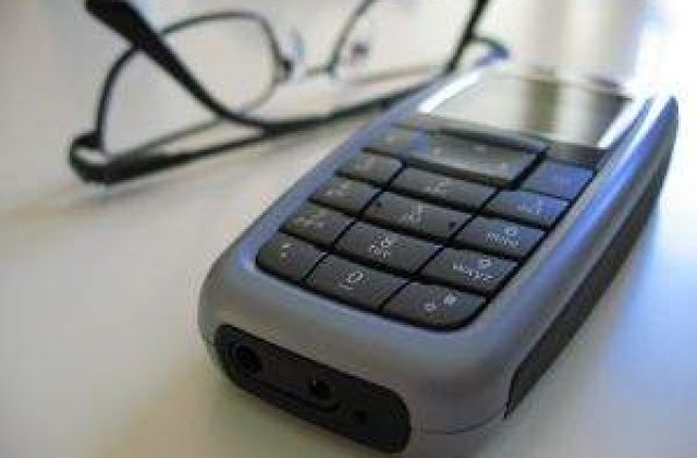 Disponibilizari in masa: Nokia inchide fabrica de la Cluj