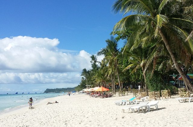 10 plaje superbe cu cea mai calda apa