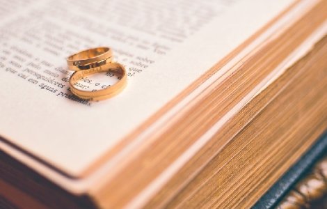 Motivul pentru care o femeie de 68 de ani, separata de trei ani de sot, nu poate divorta