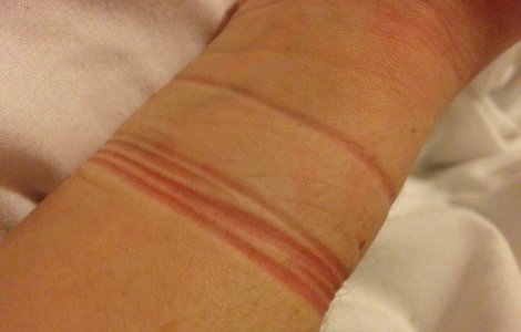  Top  Problemele comune ale femeilor, in 8 imagini sugestive