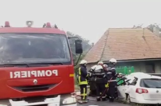 Doua persoane au murit intr-un accident petrecut pe DN 11