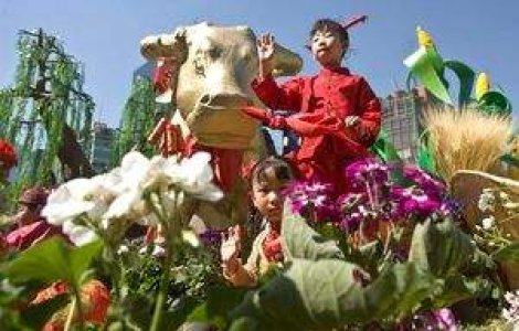 Chinezii se pregatesc sa intre in Anul Boului