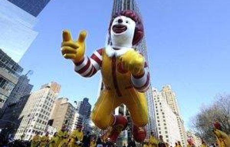 In plina criza, McDonald's vrea sa creeze 12.000 de noi locuri de munca in Europa