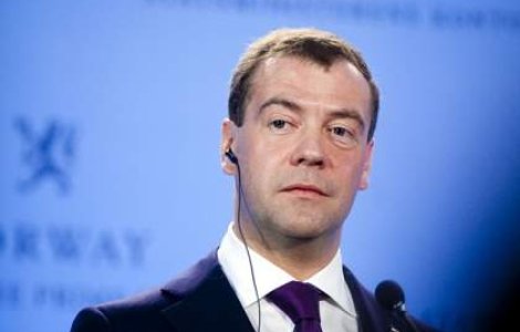 Medvedev: Nu candidez pentru un nou mandat. Putin are mai multa autoritate