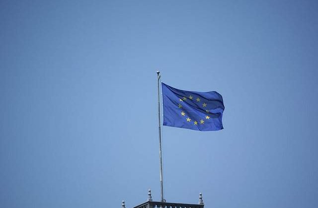 Franta reduce sperantele de aderare la UE ale Ucrainei si Georgiei