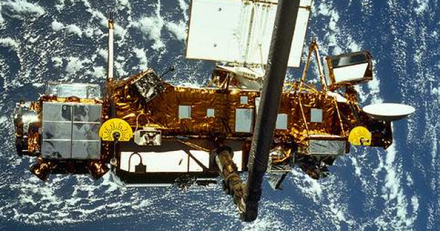 Alt satelit va lovi Terra in curand