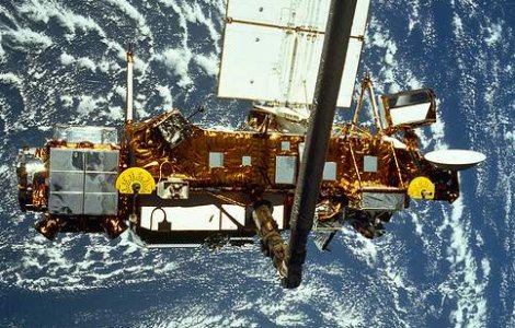 Alt satelit va lovi Terra in curand