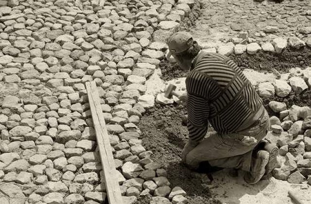 Noi facilitati pentru romanii care vor sa munceasca in Spania