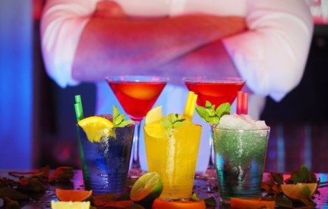  Top  10 locuri de munca la care poti aplica fara sa ai studii superioare