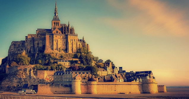  Top  10 destinatii de vacanta desprinse din filmele Disney