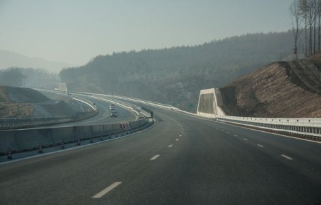 Romania are inca 29 de kilometri de autostrada: s-a deschis circulatia pe tronsonul Aiud - Turda de pe A10. Viteza maxima este 120 km/h