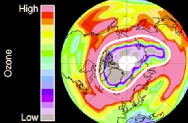 O noua gaura de ozon, deasupra Polului Nord