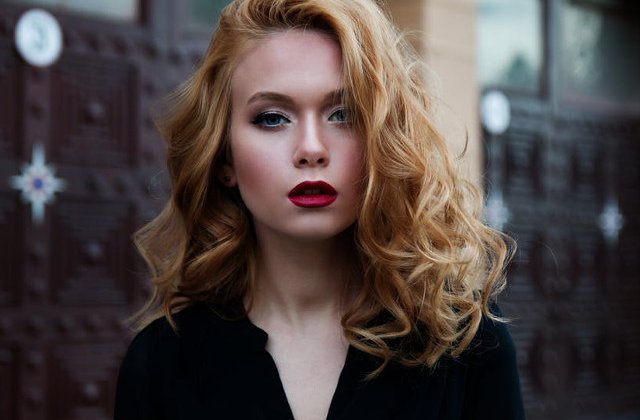 7 trucuri care vor face ca machiajul sa reziste intreaga zi