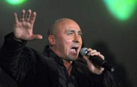 Marcel Pavel, acuzat ca a agresat un elev care a cerut bani de la fiul sau