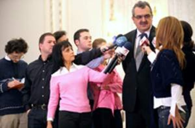 Mitrea: 'Hrebenciuc este un magar'