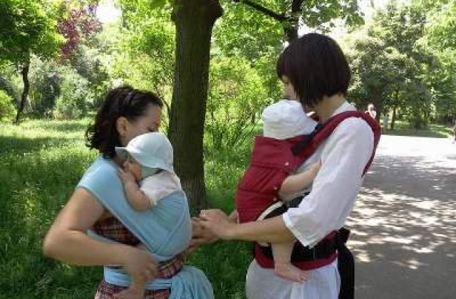 Saptamana Internationala a Bebelusilor Purtati