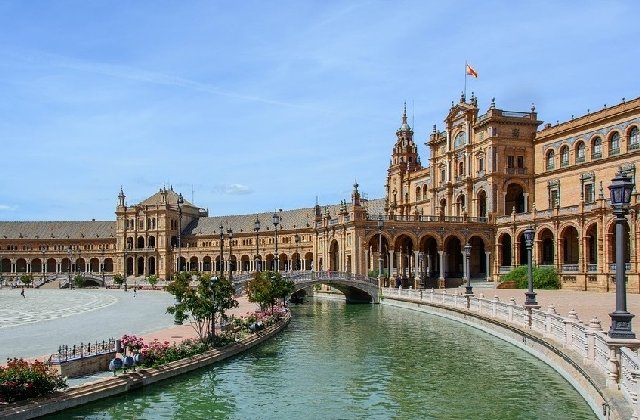 Spania: Cod portocaliu de canicula in Andaluzia