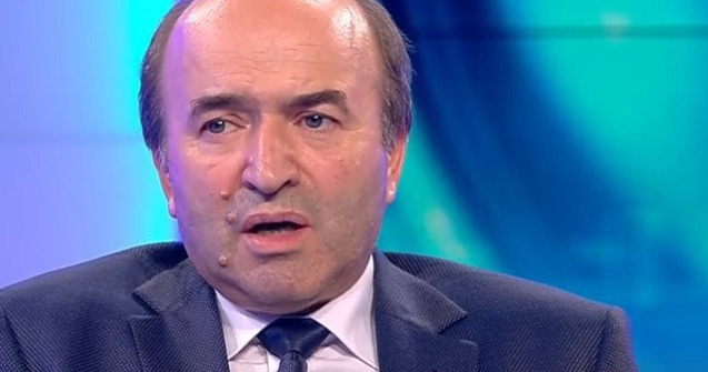 Toader: Cel care va fi desemnat pentru a fi investit procuror-sef la DNA nu trebuie sa fi beneficiat de delegari sau promovari preferentiale