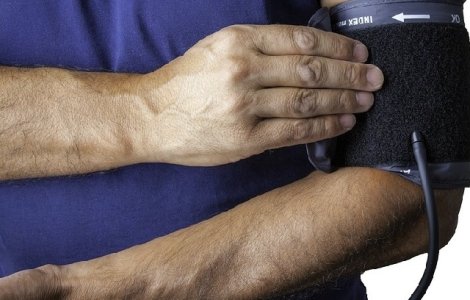 Asistent medical aflat in greva foamei la Spitalul Universitar: Sunt epuizat si imi este rau