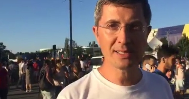 Dan Barna, in Piata Victoriei: Este revoltator ce se intampla, este un abuz incredibil/ VIDEO