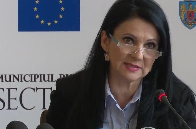 Sorina Pintea, la Spitalul Floreasca: Femeia jandarm nu are ruptura cervicala, are un hematom si este bine