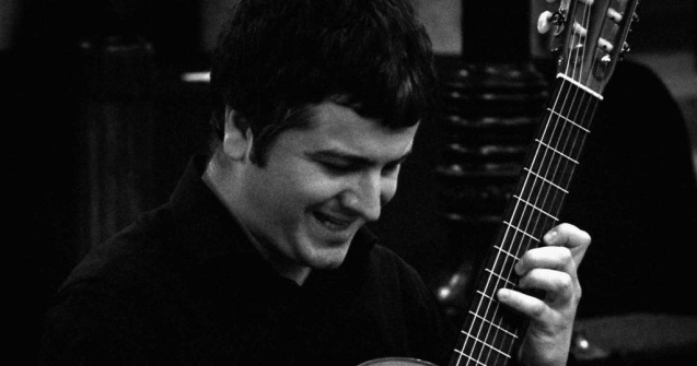 Teatrul Masca, un nou concept de biblioteca si muzica live