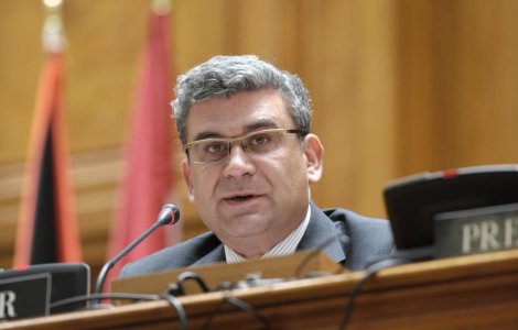 PSD cere demiterea urgenta a lui Teodor Baconschi