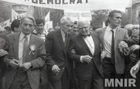  Top  Politicienii romani, despre Ion Diaconescu