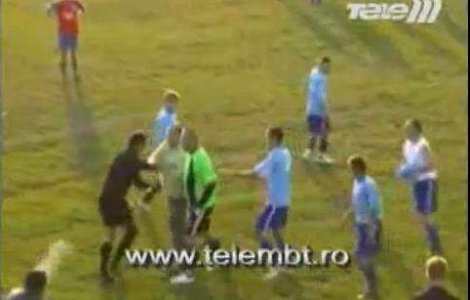  Video  Botosani: Cavaler al fluierului, batut ca in codru