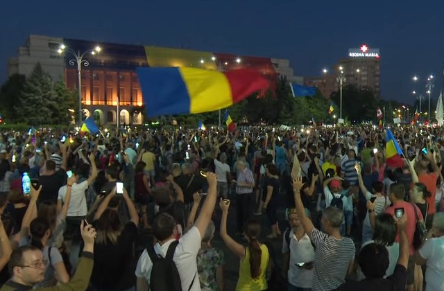 Die Welt relateaza despre protestele de la Bucuresti: Imagini sumbre dintr-o tara care va prezida statele UE din 2019