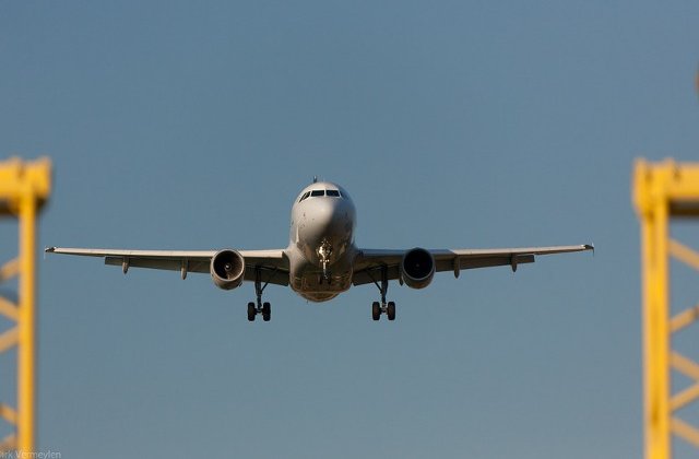 Motivul pentru care un avion a aterizat de urgenta in Spania