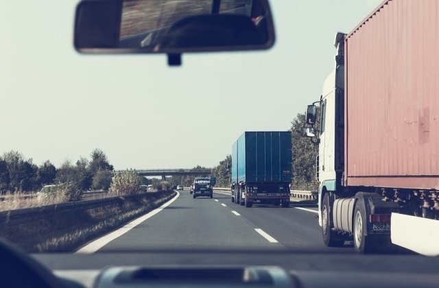 Atentionare de calatorie pentru Italia: Circulatie rutiera ingreunata in zona orasului Genova, pe autostrada A10