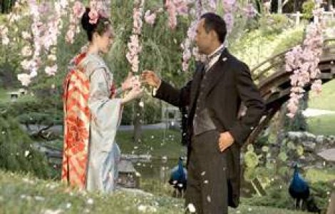 Din spatele ciresilor infloriti: De ce iubim Japonia?