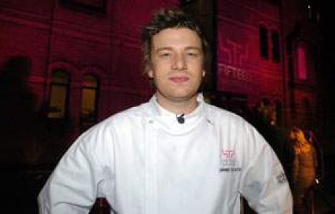 VIDEO: Jamie Oliver militeaza pentru porci mai fericiti