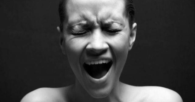 Romanii au cele mai mari contributii sociale