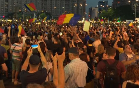 Protest de "comemorare" a "represiunii impotriva manifestantilor", anuntat pentru vineri in Piata Victoriei