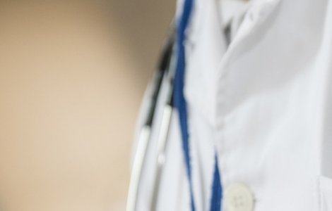 Un medic a fost injunghiat mortal chiar in cabinetul sau