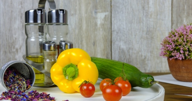  Top  14 flori comestibile pe care le poti folosi in bucatarie