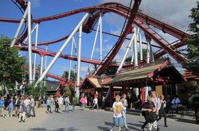 S-a deschis primul parc de distractii din Bucuresti