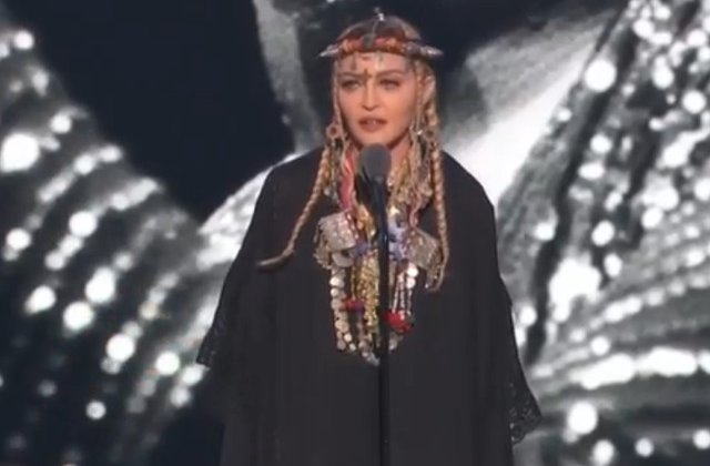 Madonna, criticata pentru omagiul adus Arethei Franklin la gala MTV Video Music Awards/ VIDEO
